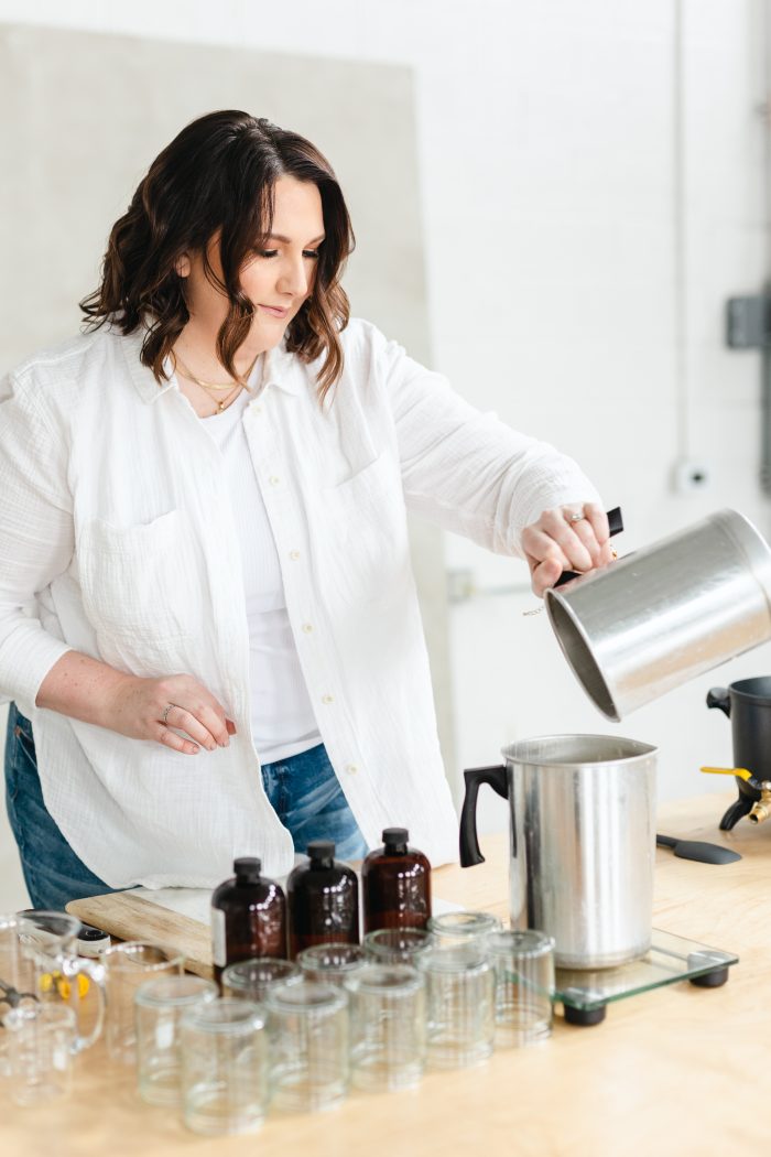 create scents with soul roots candle maker